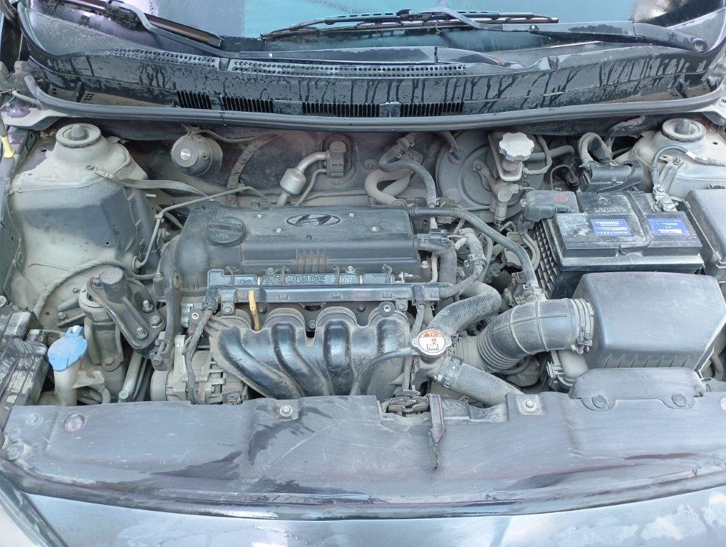  Hyundai ACCENT 2012    EN DESARME